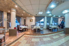 1_restaurant_2